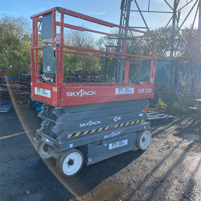8m Scissor Lift Skyjack SJ3226 2018